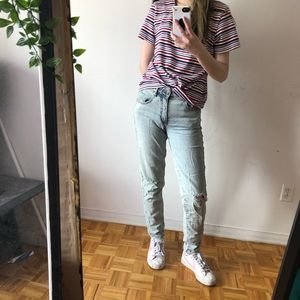 WASHED BLUE DISTRESSED DENIM JEANS